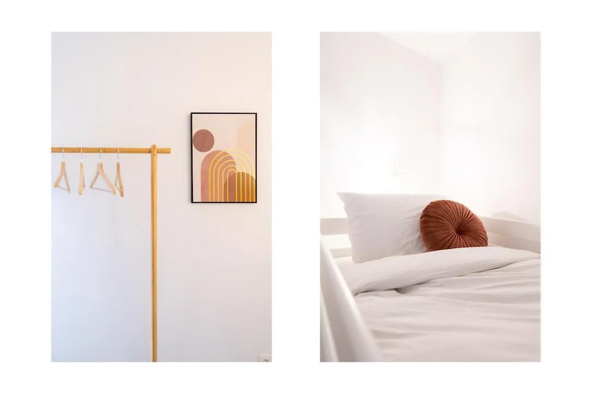Διαμέρισμα Spacious City Getaway For 8 In Αμβέρσα
